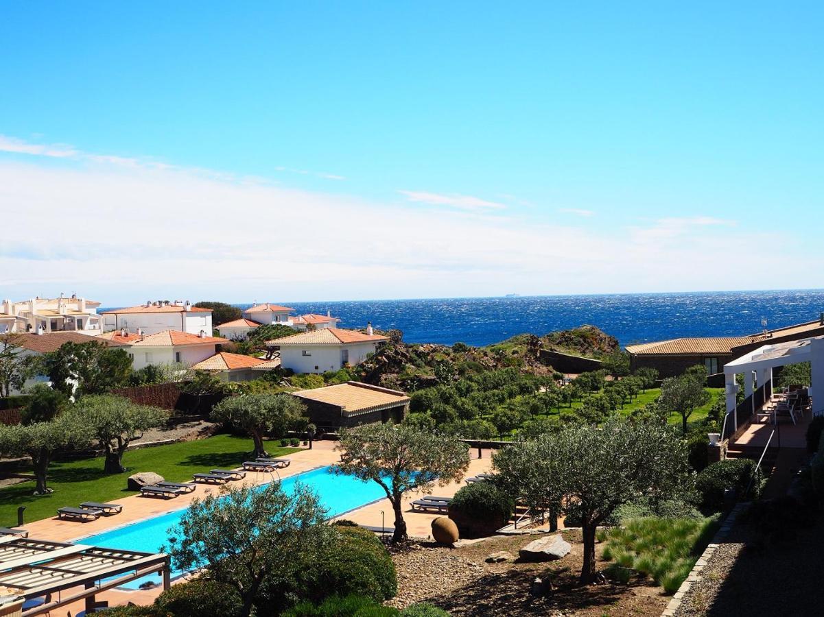 Hotel Sol Ixent - Adults Only Cadaques Luaran gambar